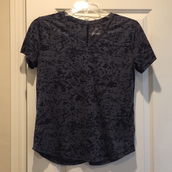 Workout Top - Picture 2 of 11